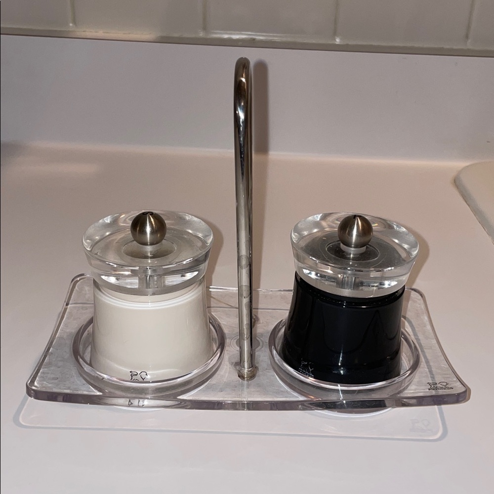 Peugeot Black and Silver Grinder